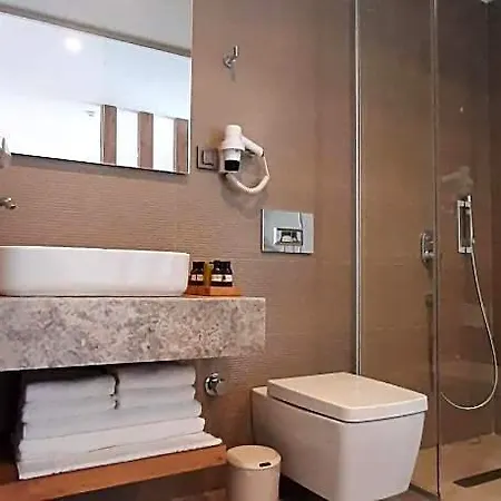 Nilus Butik 3*